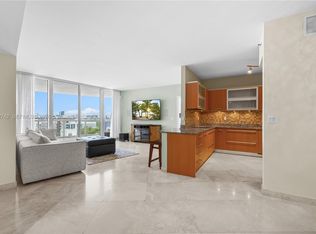 400 Alton Rd APT 907, Miami Beach, FL 33139