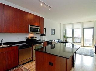 565 W Quincy St UNIT 915, Chicago, IL 60661