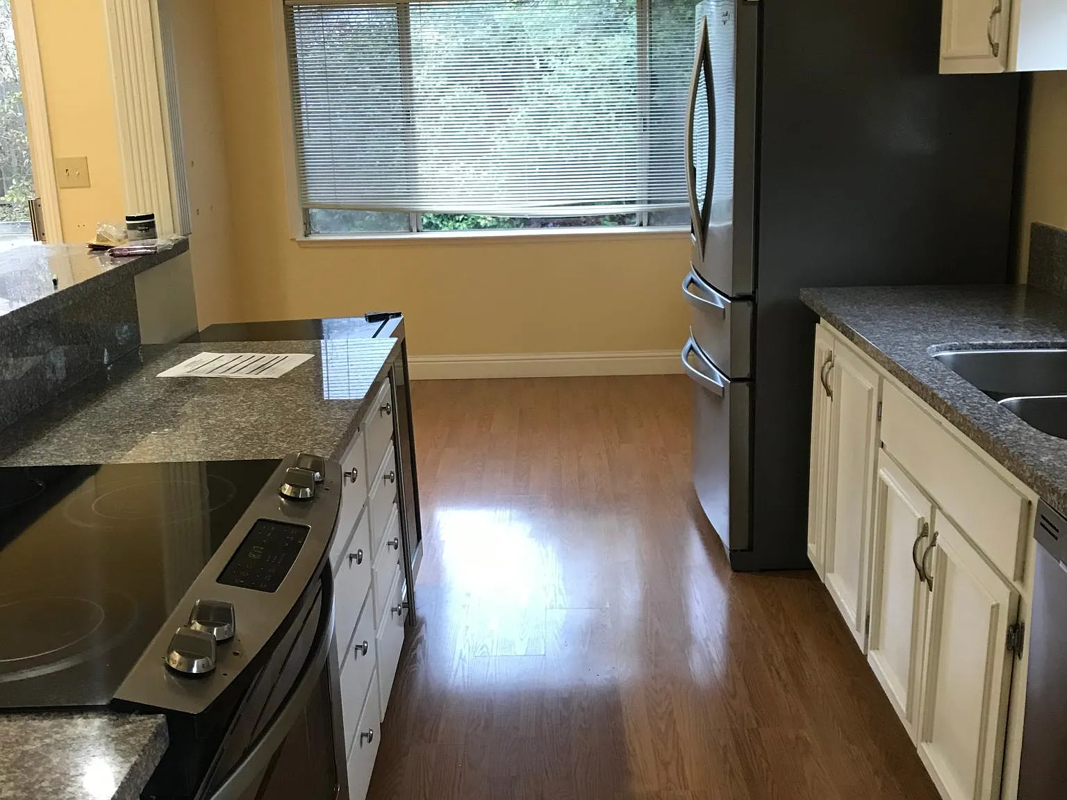 4 bed, 1628 sqft, $3,800 — Photo 2