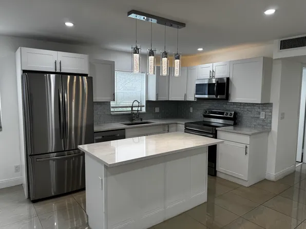 153 Monaco Way, Delray Beach, FL