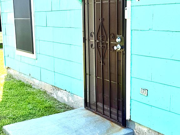 2nd image of 1011 62nd St #B