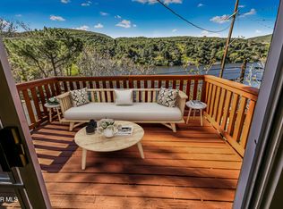 17743 Elizabeth Lake Rd, Lake Hughes, CA 93532