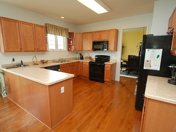 5th image of 3917 Houze Terrace Gln
