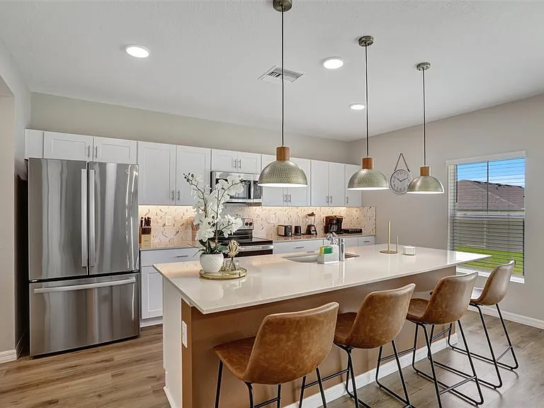 2405 Oakwood Ln — Photo 19