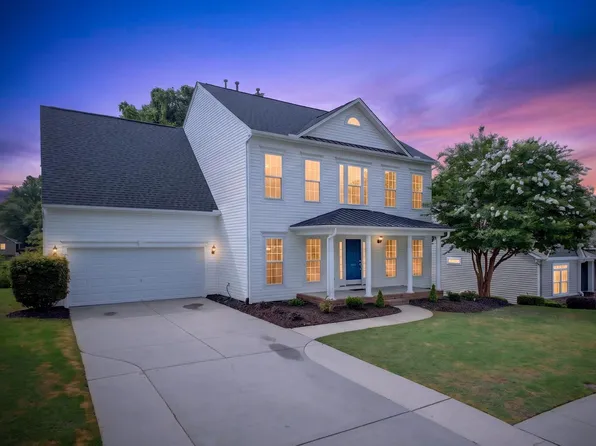 215 Brenleigh Ct, Simpsonville, SC 29680