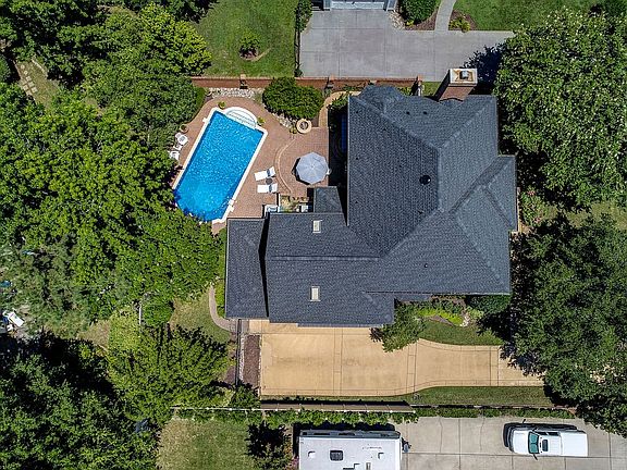 4th image of 528 Croatan Hills Dr