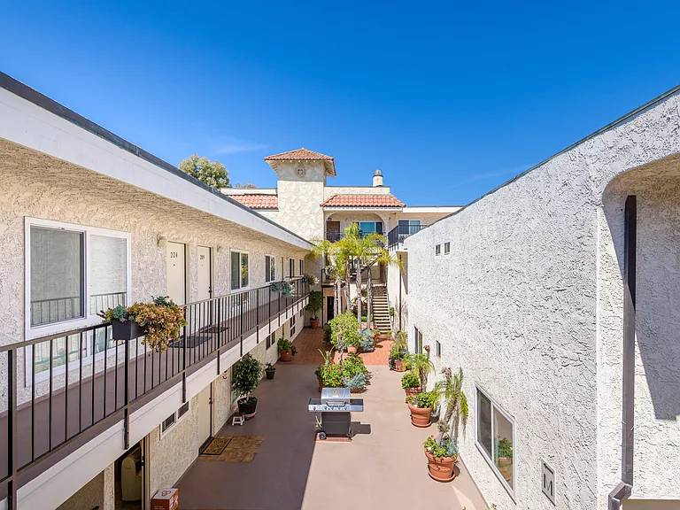 La Corona del Mar — Photo 14