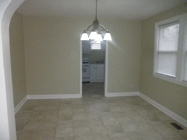 3802 Biddison Ln — Photo 3