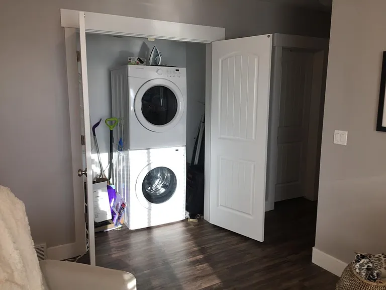 10431 Avondale Dr #B — Photo 8
