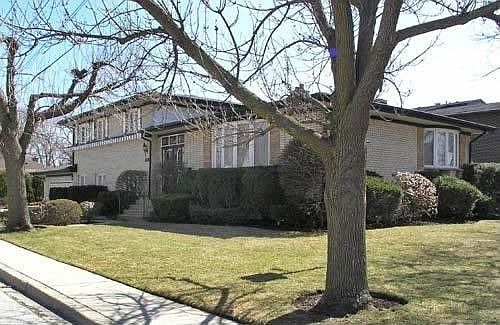 1st image of 7057 N Tripp Ave