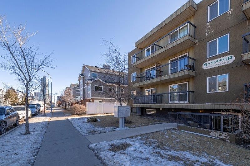Calgary Apartment for rent - 1 Bedroom — photo 16