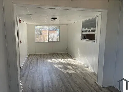 317 Parkway St — Photo 44