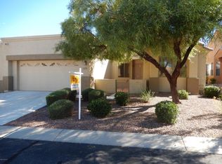 529 W Knotwood St, Green Valley, AZ 85614