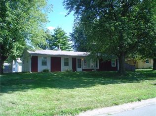 944 Rolling Hill Rd, Greenwood, IN 46142