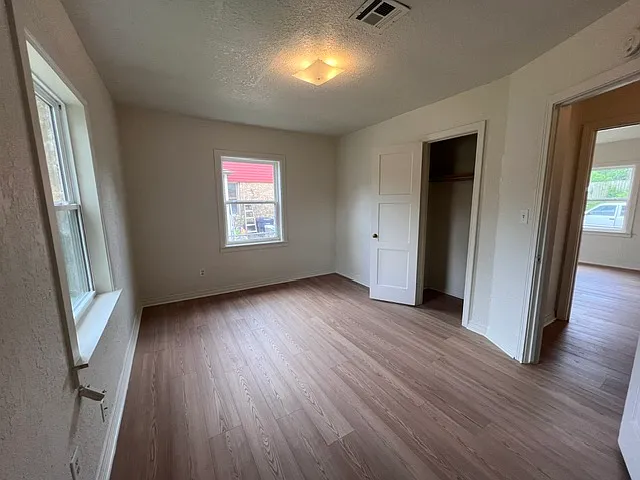 Back bedroom