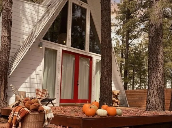 925 E Fairway Blvd, Big Bear City, CA 92314