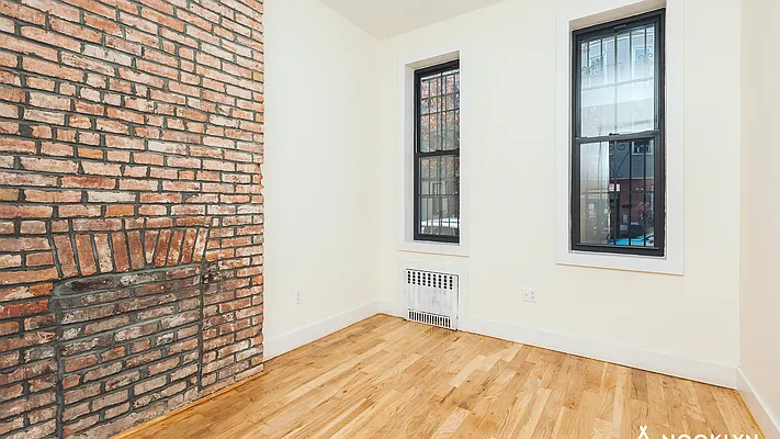 Rented by Nooklyn NYC LLC | media 20