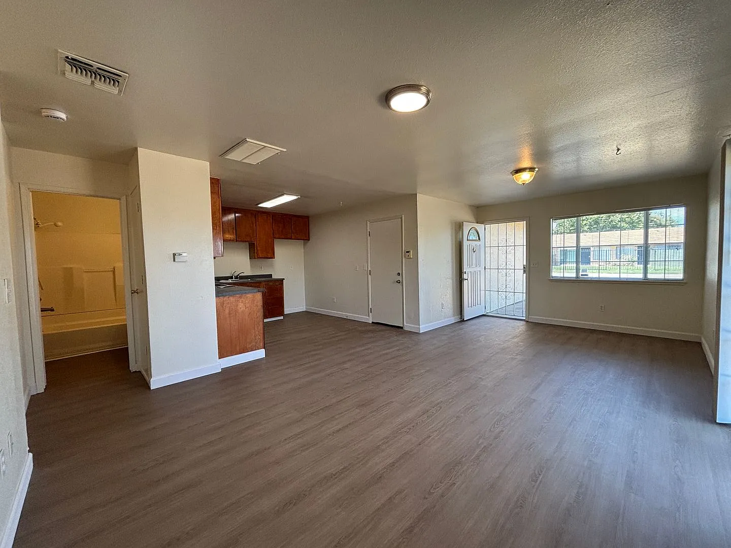 Cozy Duplex — Photo 3