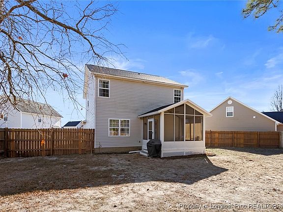 2nd image of 2808 Bromeliad Ct