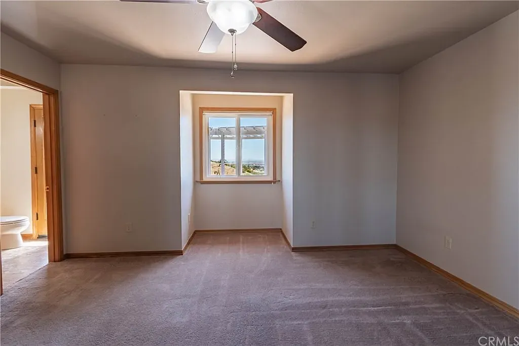 Building Photo - Nacimiento Lake Dr