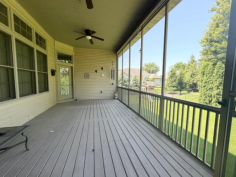 1805 Blue Stone Dr — Photo 41