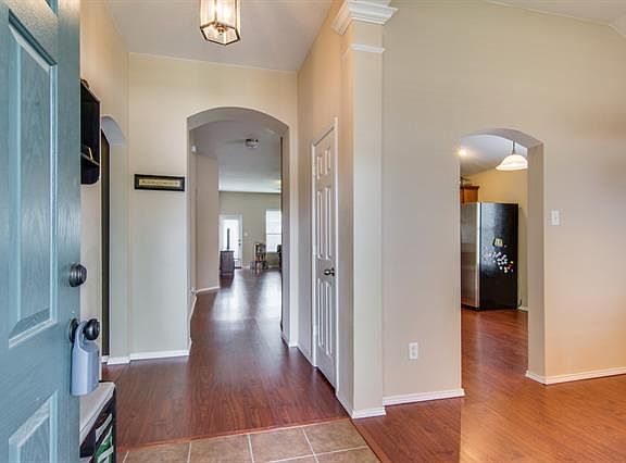 4th image of 8516 Field Creek Ct