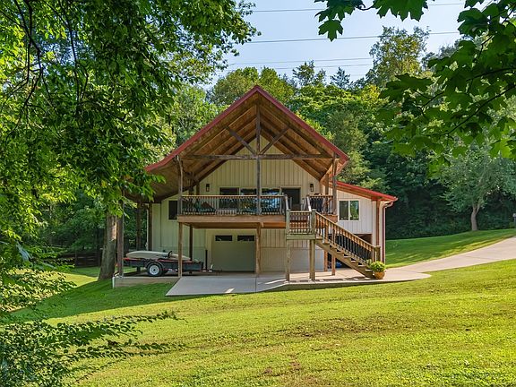 3rd image of 6645 Piney River Rd N
