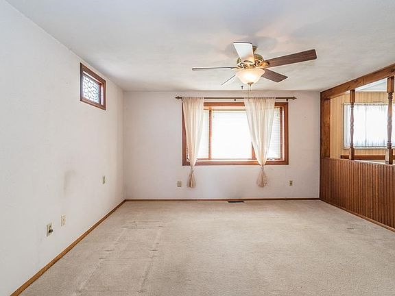 4th image of 1059 Bosco Ave