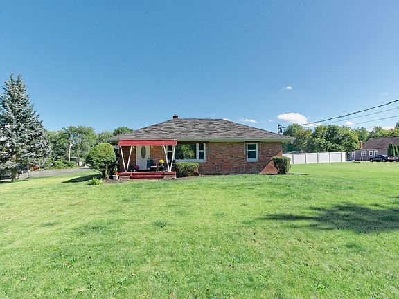2nd image of 7 Baker Ave