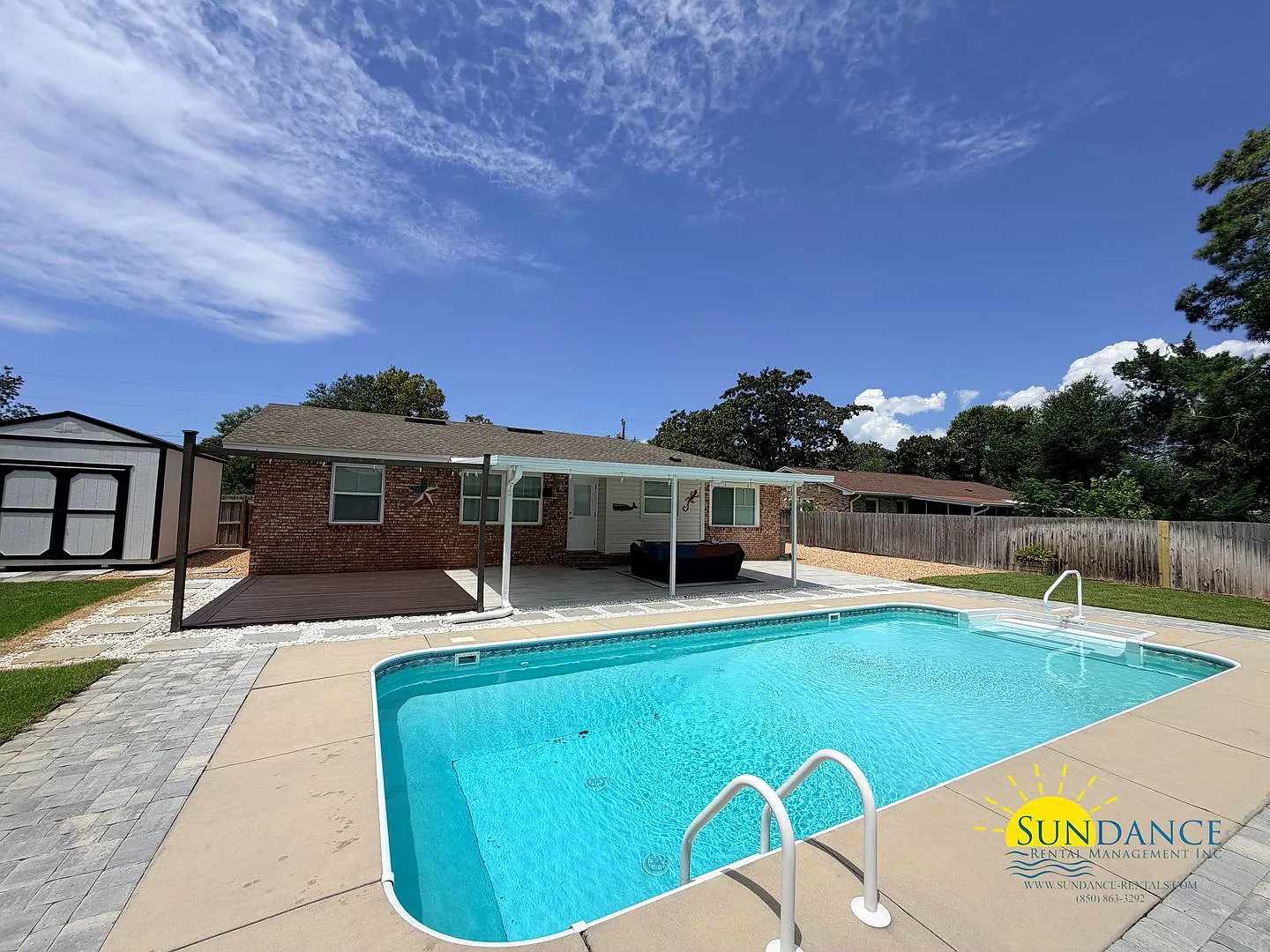 Beautiful 3-Bedroom Pool Home in Destin Lawn & Pool Service Included! — Photo 2