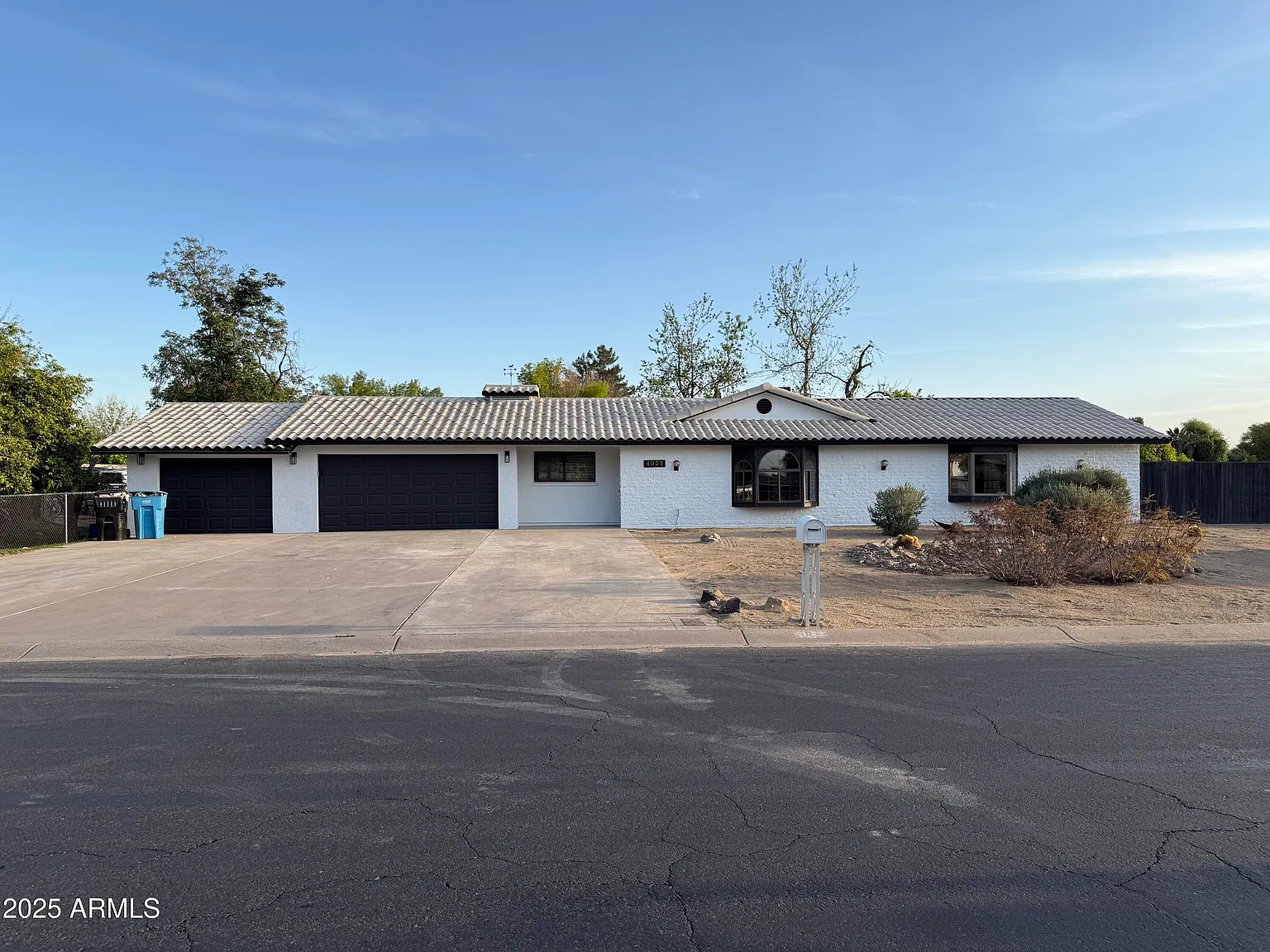 3 bed, 2.0 bath, 1696 sqft, $3,300 — Photo 1