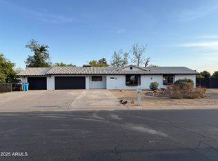 4035 W Country Gables Dr, Phoenix, AZ 85053