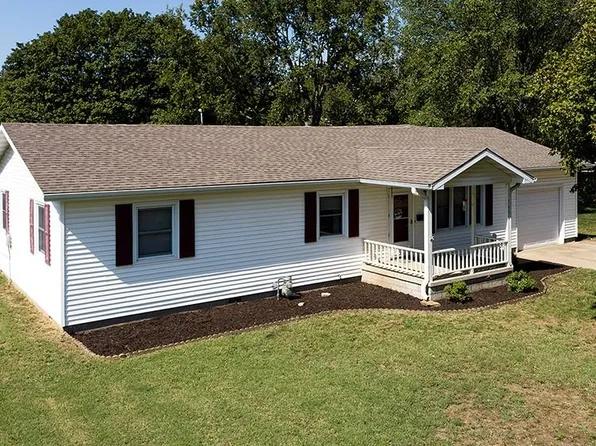 1430 S Clark St, Fort Scott, KS 66701