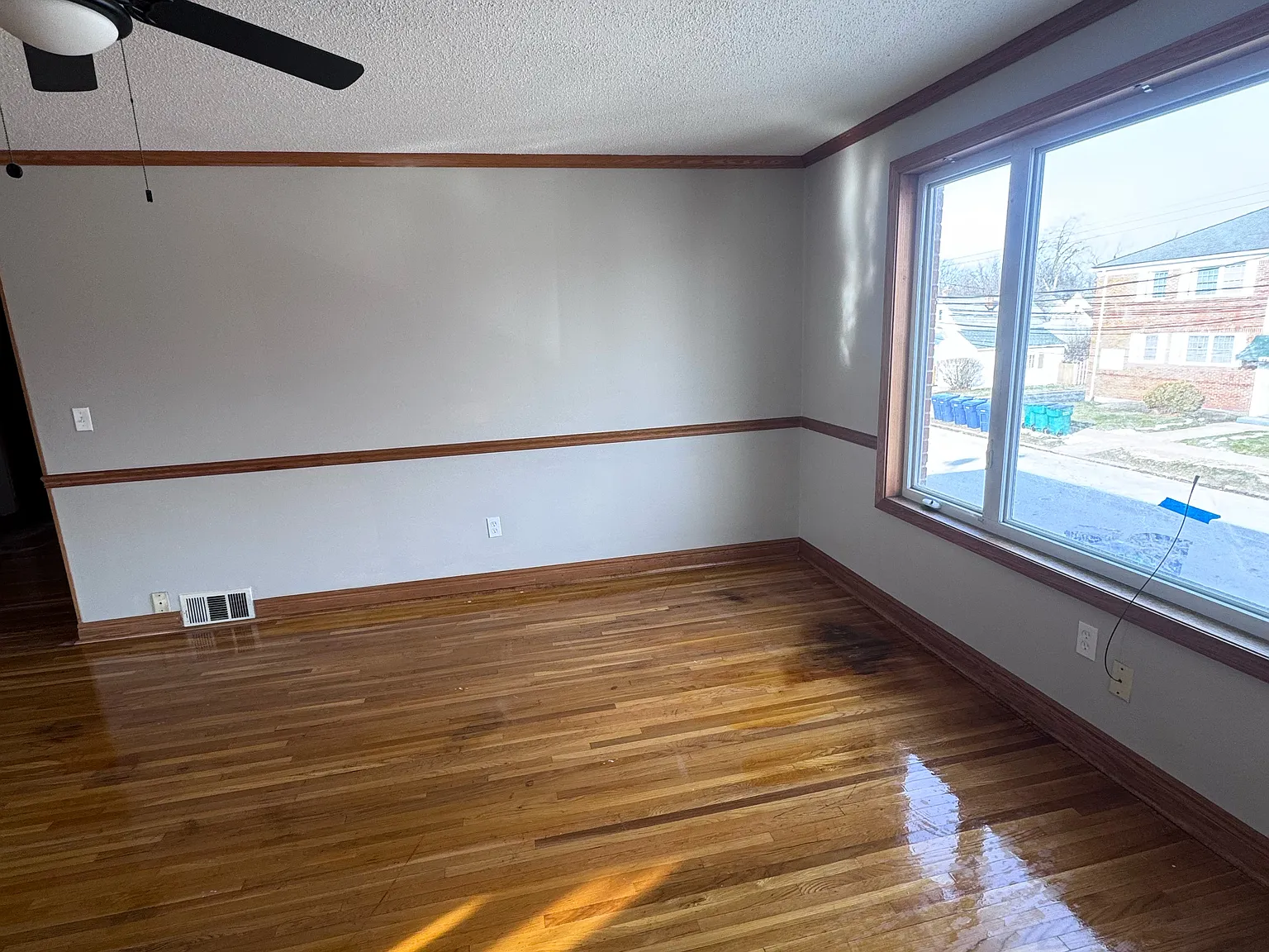2 bed, 1500 sqft, $1,300 — Photo 4