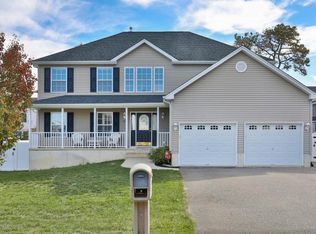 141 Squall Rd, Manahawkin, NJ 08050