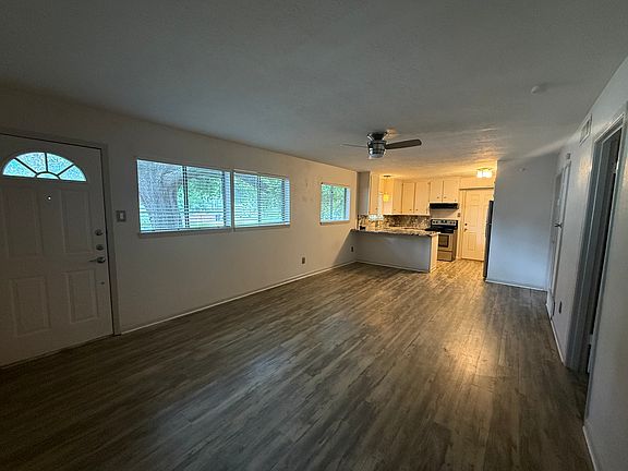 5th image of 3902 Lafayette Ave #3902