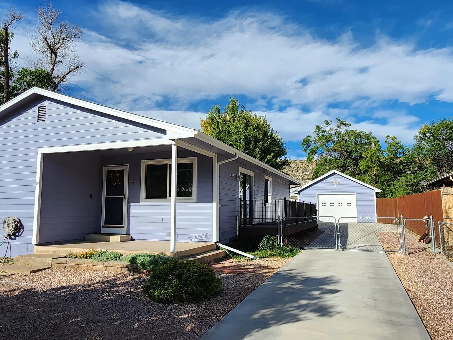 3 bed, 1232 sqft, $1,750 — Photo 3