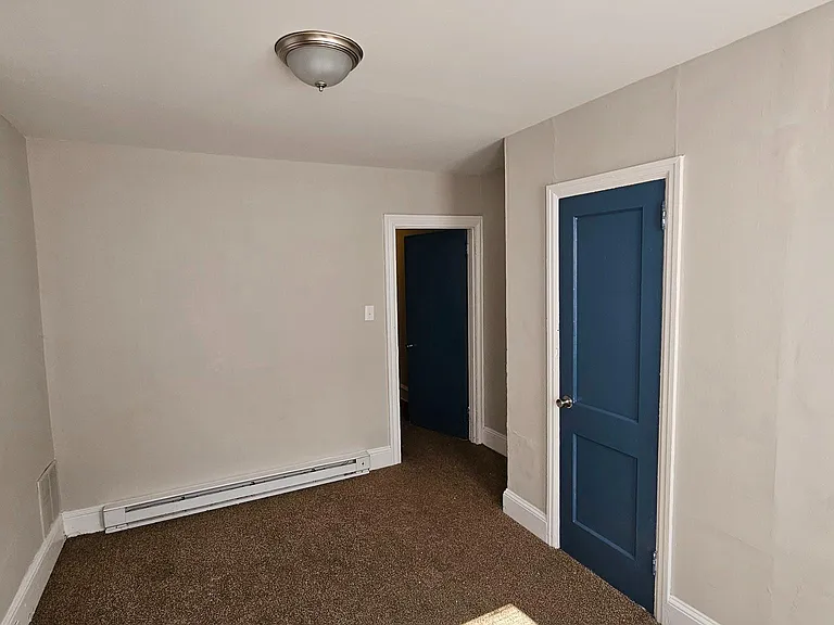 3046 Clifford St — Photo 37