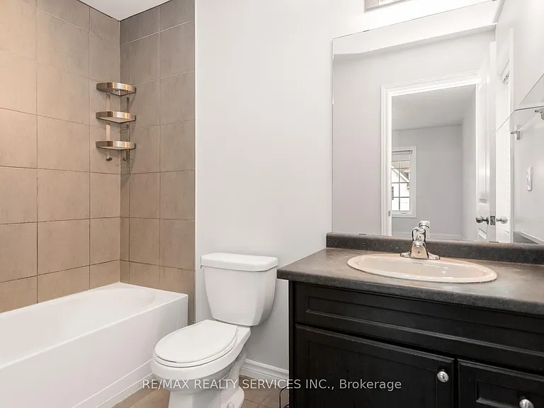21 Dorchester Ter — Photo 34