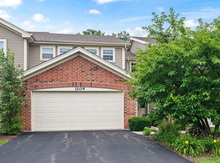 1109 Westlake Dr, Cary, IL 60013