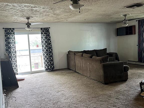 5th image of 853 Turquoise Dr