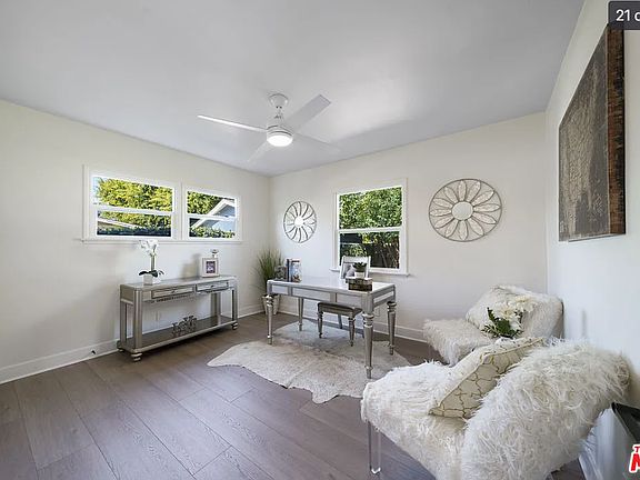 4th image of 2309 E Wilshire Ave #2309E