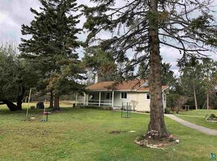 1559 Flood Bay Rd, Two Harbors, MN 55616