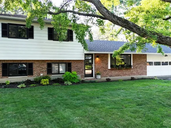 1875 Wilene Dr, Dayton, OH 45432