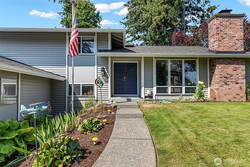 2nd image of 7902 89th Avenue SW