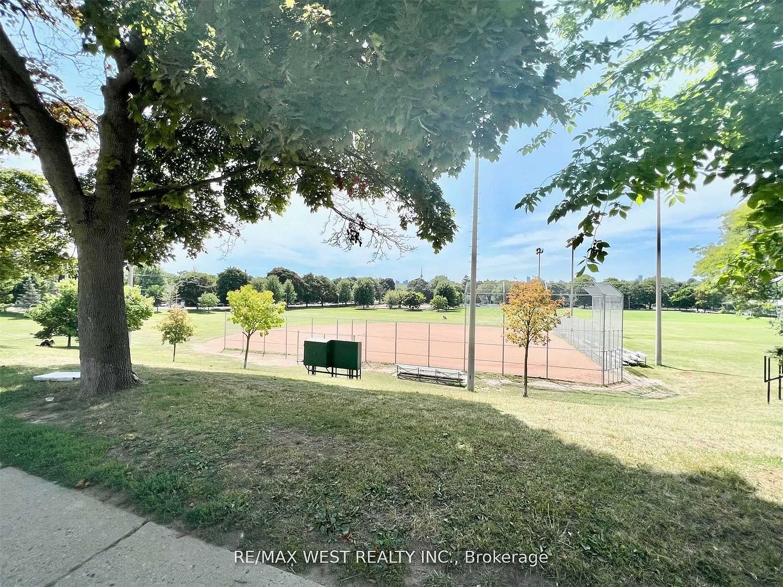 161 Greenwood Ave BASEMENT, Toronto, ON M4L 2P8 Zillow