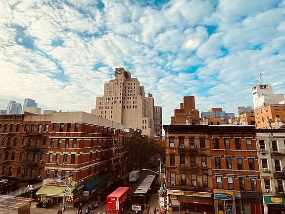 4th image of 369 W 51st St APT 3C
