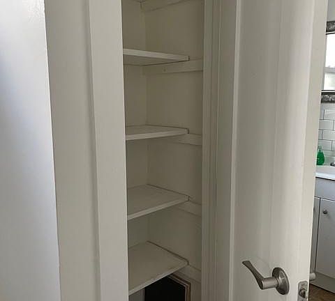 5th image of 240 Albee Ave #2