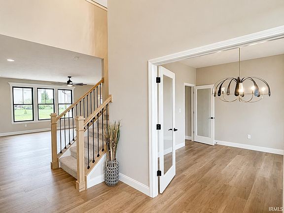 3rd image of 3965 Hagerstone Dr