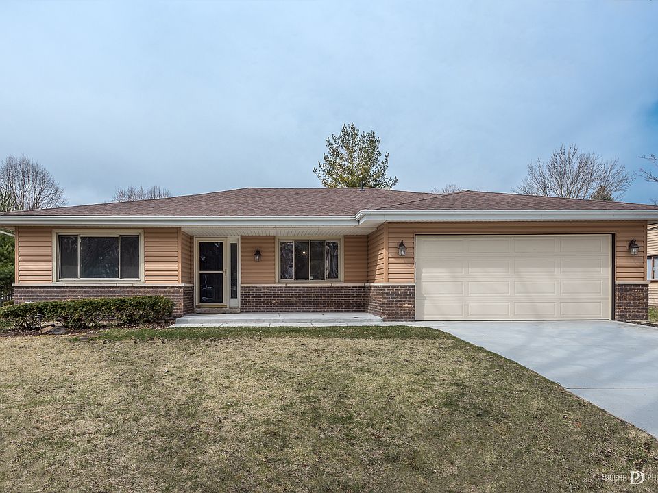 Stunning 4bd 2ba ranch